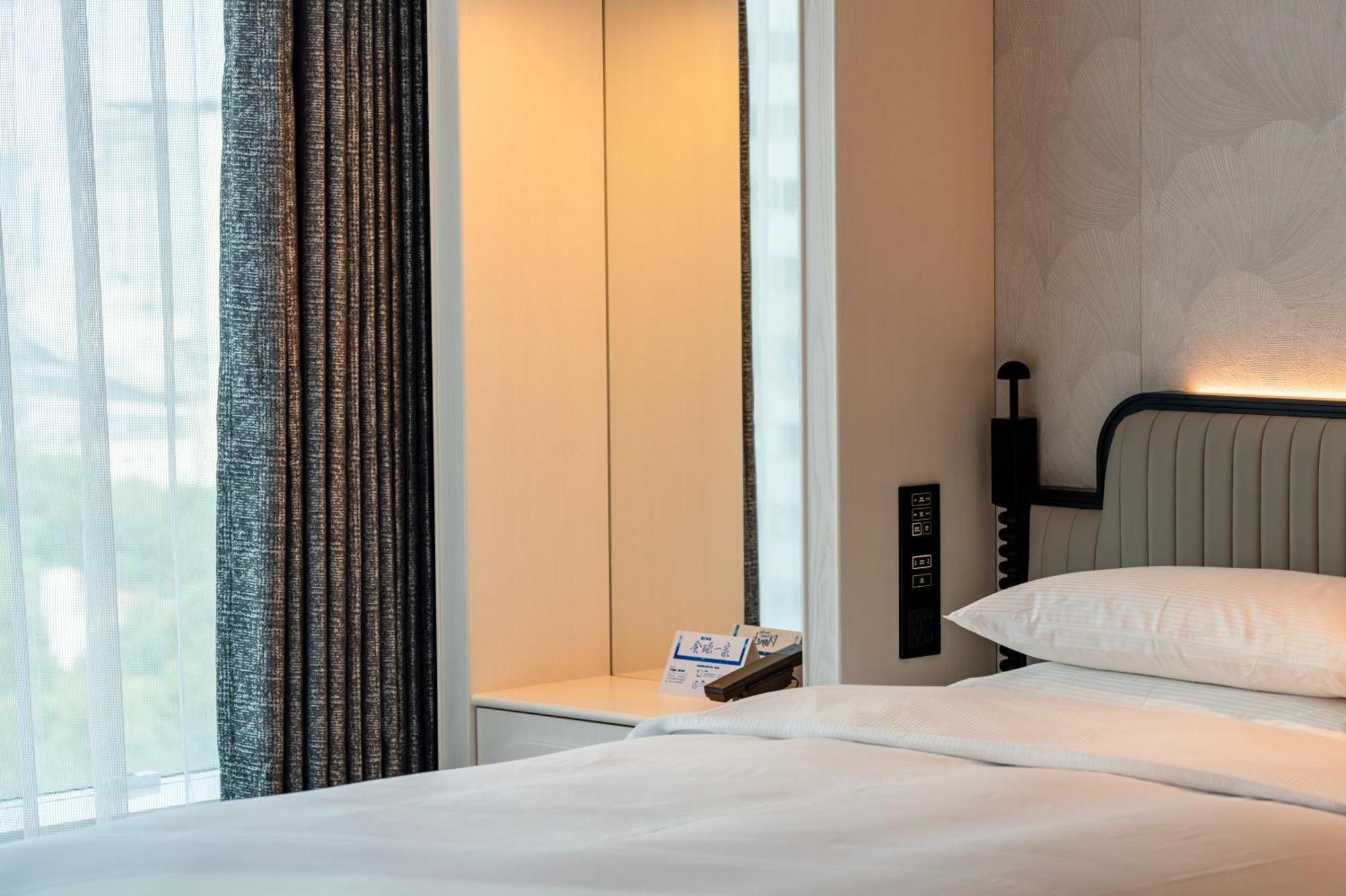 Hilton Shanghai City Center -Steps From Iconic Landmarks Wukang Mansion And Jing'An Temple Ngoại thất bức ảnh